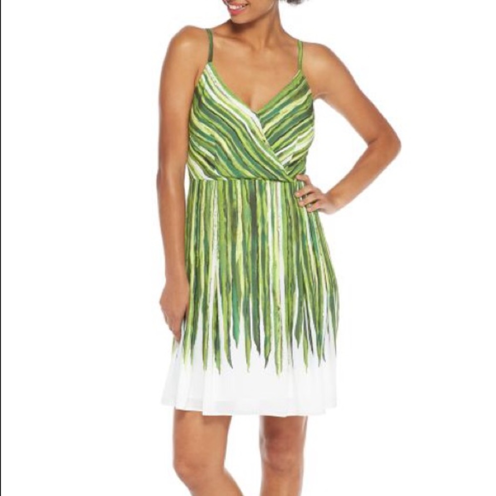 Spaghetti strap sweetheart dress